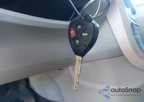 2013 Toyota Corolla L z USA, uszkodzony, nr VIN 5YFBU4EE4DP151864